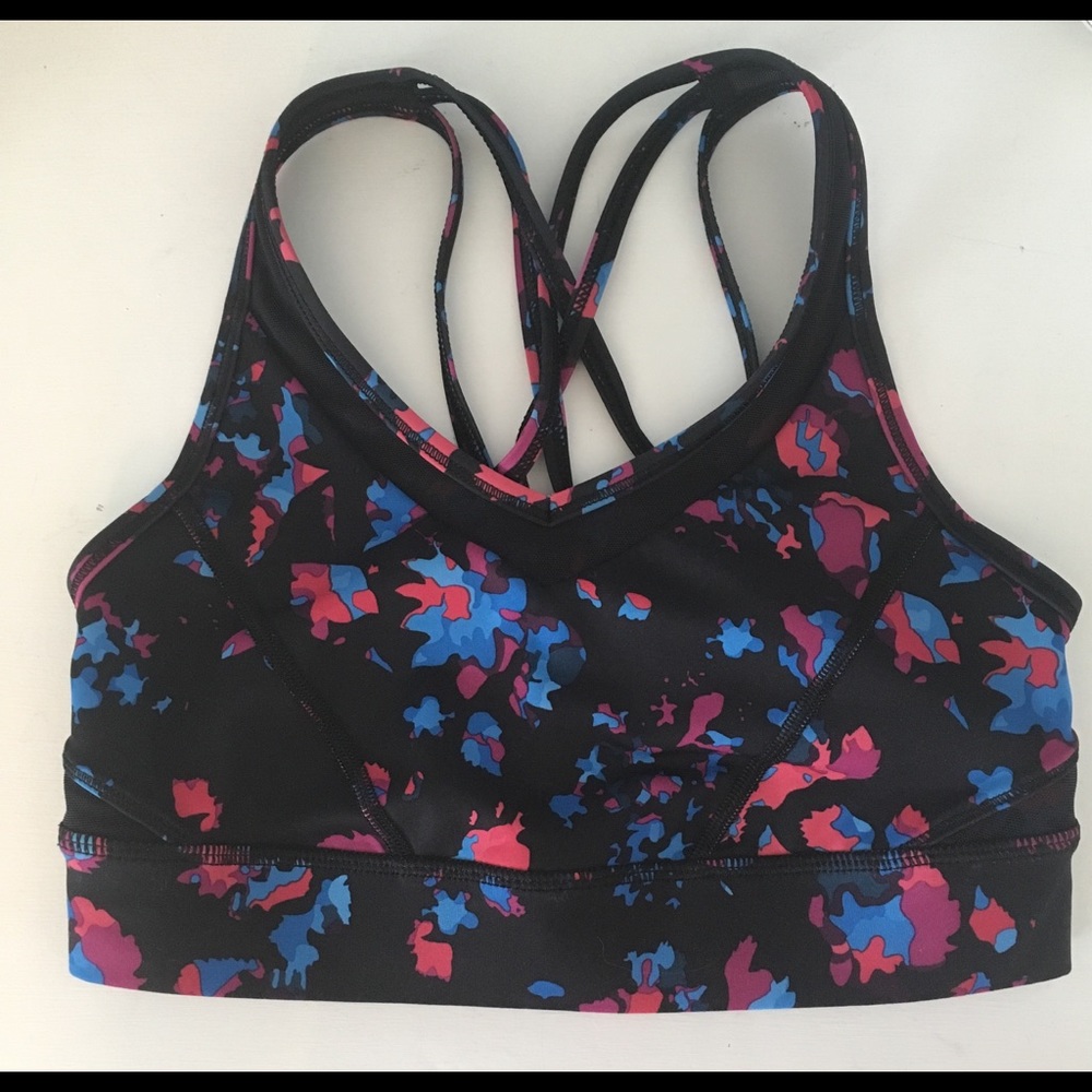 Lululemon sports bra